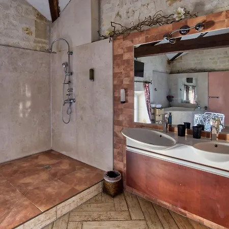 Hotel Domaine Des Chais