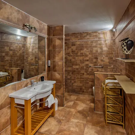 Domaine Des Chais فندق 3*