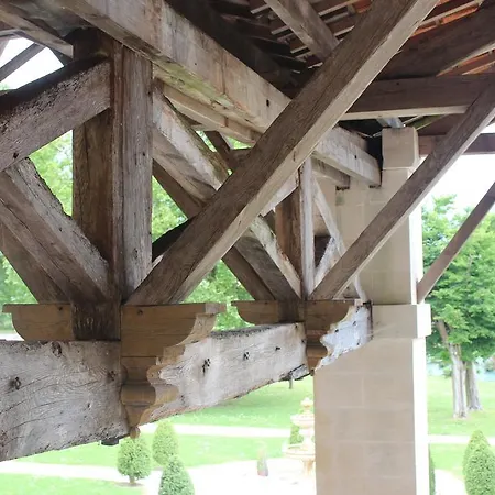 Domaine Des Chais فندق