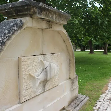 فندق Domaine Des Chais 3*