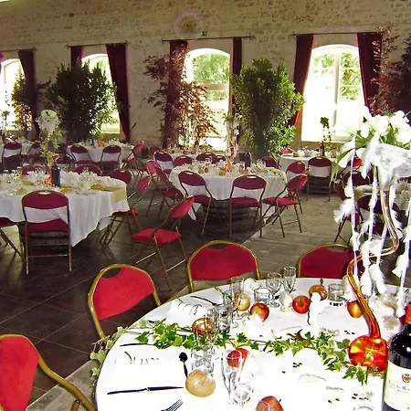 Domaine Des Chais 3*