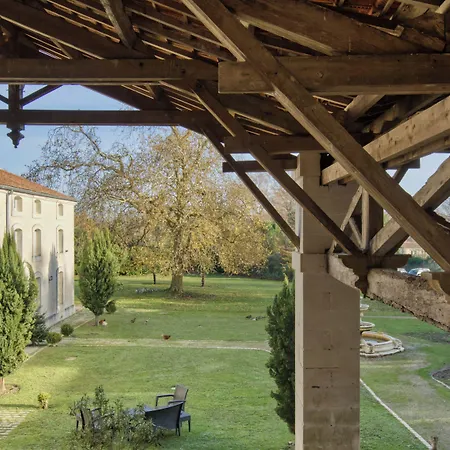 Hotel Domaine Des Chais 3*