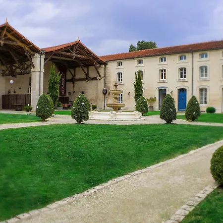 Domaine Des Chais Hotel