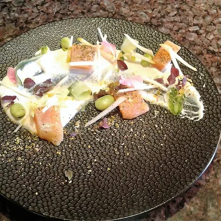 Domaine Des Chais 3*