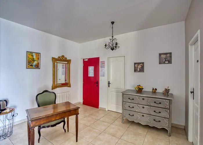 Logis Domaine Des Chais 3* Thénac