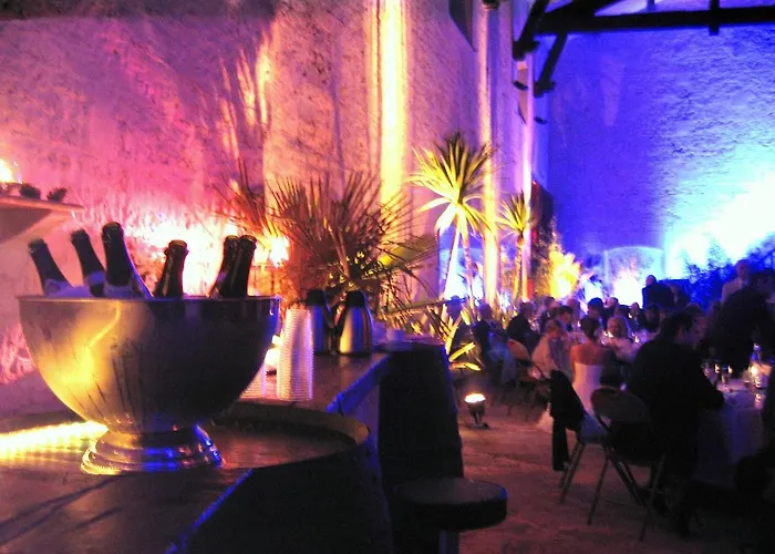 Hotel Logis Domaine Des Chais 3*